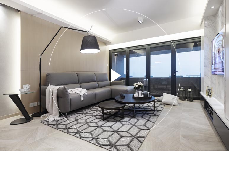 Hilltop Mansion's Living Room Interior Design