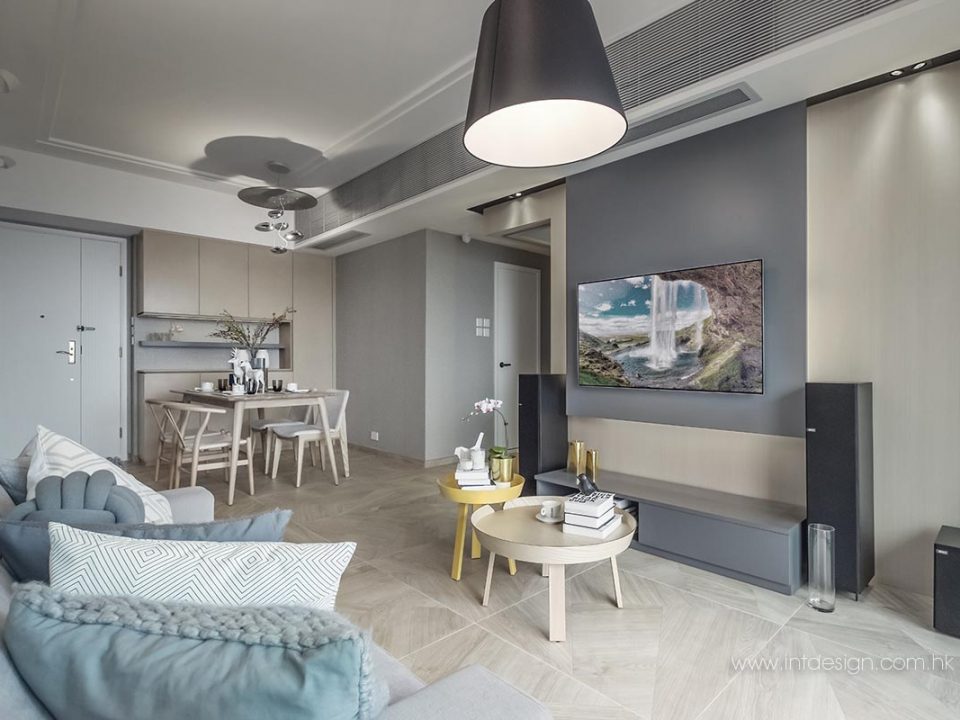 Artemide Tolomeo Mega Floor Lamp in Parc Palais' Living Room